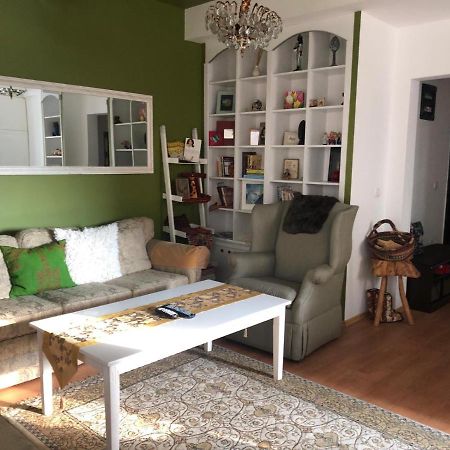 Apartment Nesti In Pristina Kosovo Ngoại thất bức ảnh