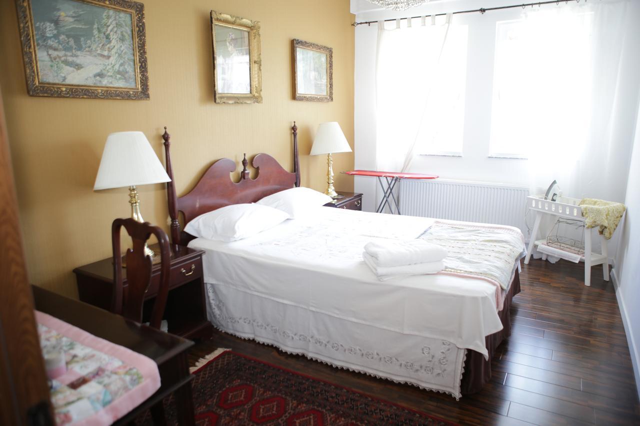 Apartment Nesti In Pristina Kosovo Ngoại thất bức ảnh